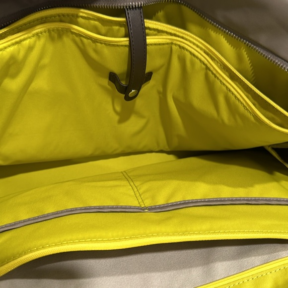 Victorinox Laptop Tote - Picture 3 of 8